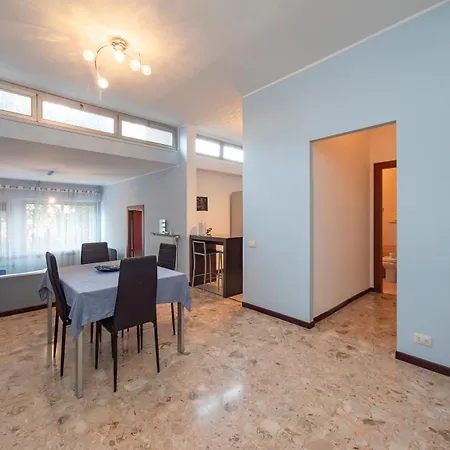 I Host - Falck 53 Mailand