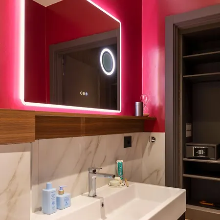 Lumera - Brera * Милан