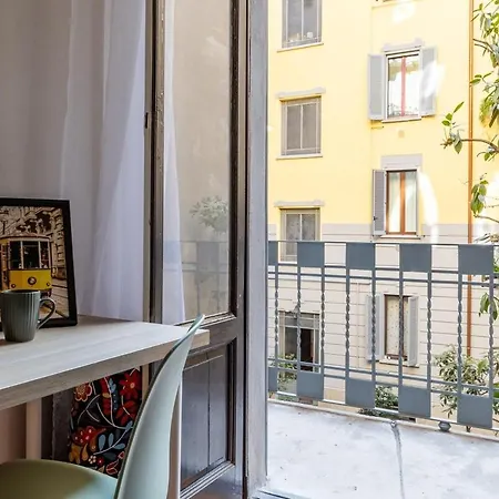 Stradivari - - By Host4u *