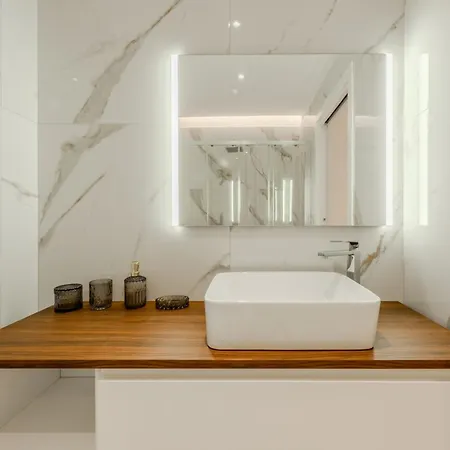 Easytopstay - Garibaldi Urban Nest 아파트 *