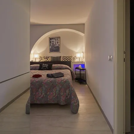 Charme House Navigli דירה