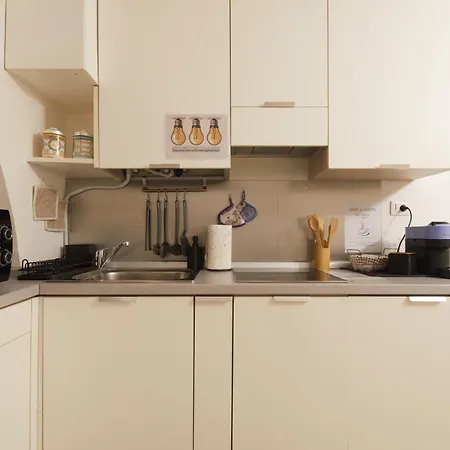 Charme House Navigli * מילאנו