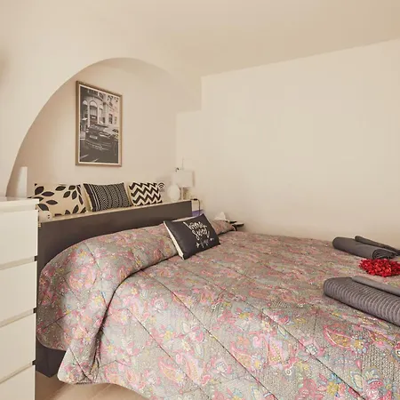 Charme House Navigli Appartement