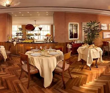 Cavour 4*