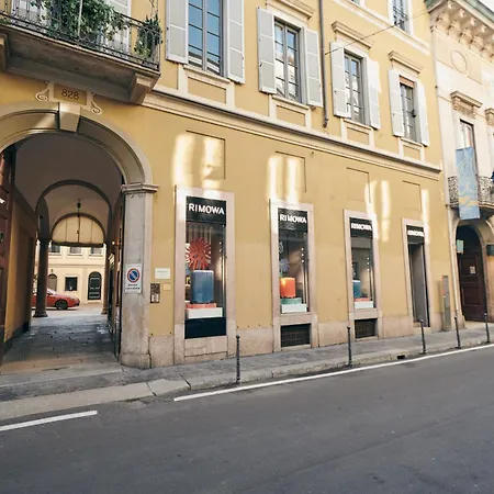 Sant'andrea Penthouse By Montenapoleone Living Appartement Milan