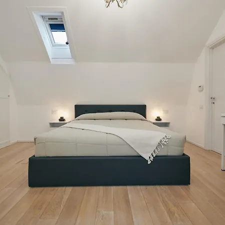 Appartement Sant'andrea Penthouse By Montenapoleone Living Milan