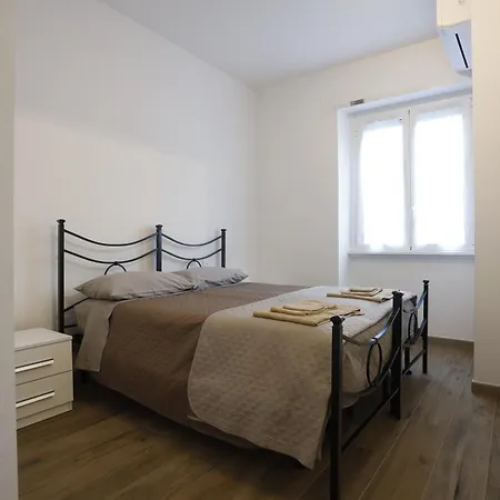 Marina House - Iulm Navigli San Paolo Διαμέρισμα Μιλάνο