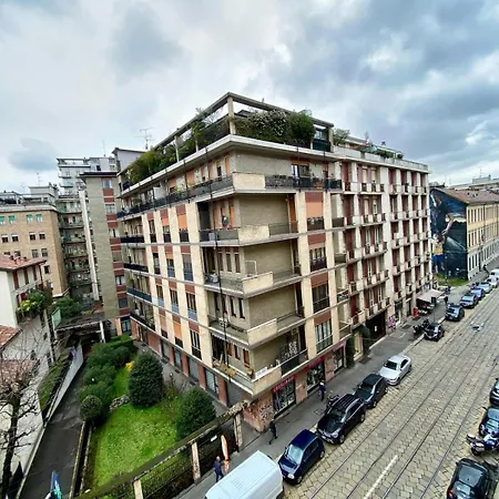 Apartman Guesthost - Porta Romana Luminoso Rifugio *