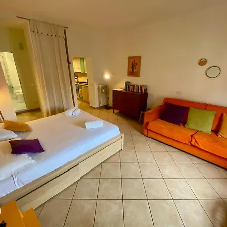 Apartman Guesthost - Porta Romana Luminoso Rifugio