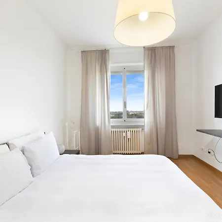 Allianz House - Panoramic San Siro Cozy House Milano