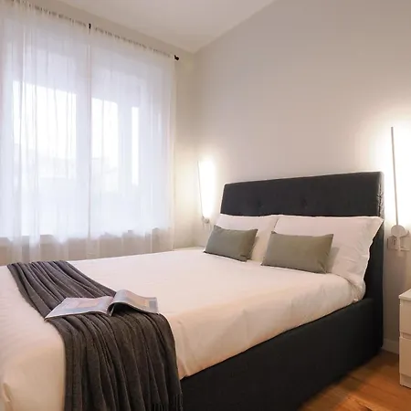 Splendida Vista Sul Parco - 2 E 2 Bagni Apartament
