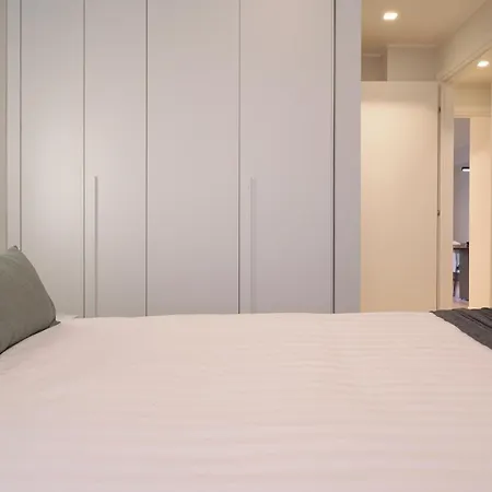 Contempora - Elvezia Park - 2 Beds, 2 Baths - E43 Milano