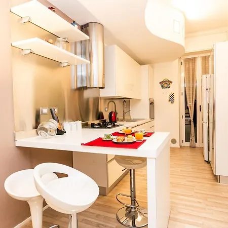 Apartamento Chic Elegante Rifugio A Due Passi Dalla M4 Milán