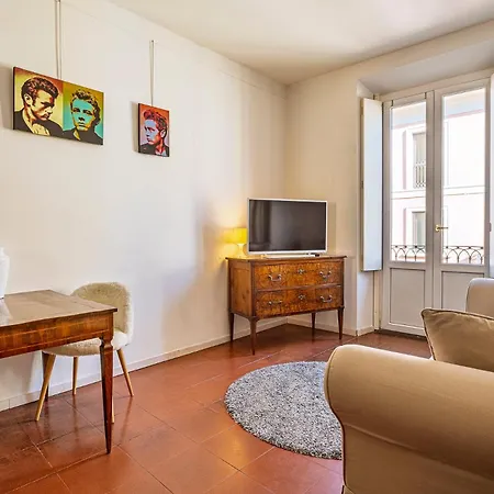 Brand New 1 Bedroom In Brera Daire