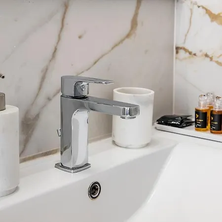 Duomo - 3 Minutes From The Duomo