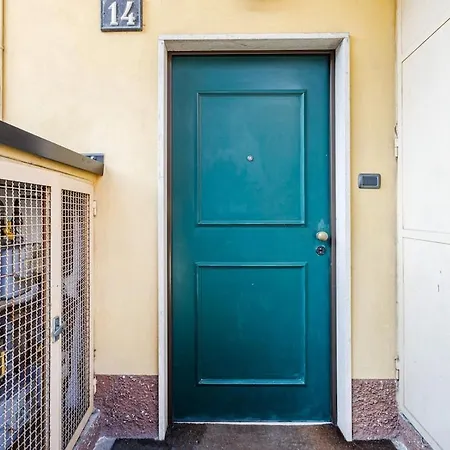 Unconventional Near Linate - Supreme Meme Loft *