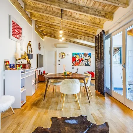 Appartamento Unconventional Near Linate - Supreme Meme Loft Milano