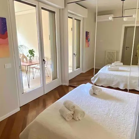 - Metropolitana Primaticcio M1 Appartement *