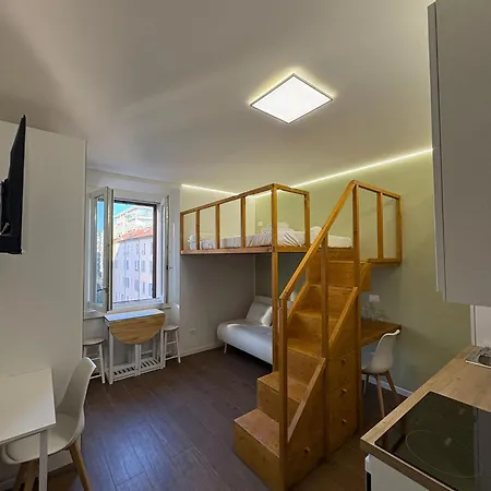 Porta Romana Chic Nest - Monolocale Moderno Nel Cuore Di Lägenhet