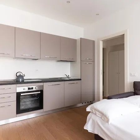 Youhosty - Gioia Large *