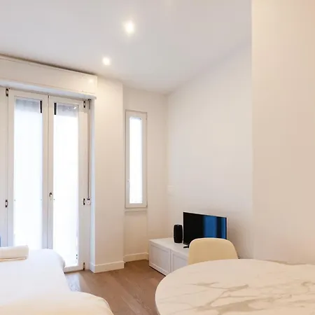 Appartement Youhosty - Gioia Tower View