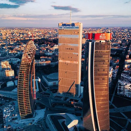 Апартаменты Design I Steps From Fair & Metro