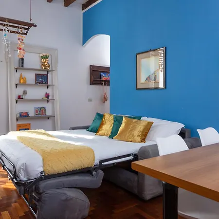 Apartment Free Parking - The Storyteller's Sanctuary - 5th Floor - No Elevator *