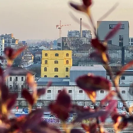Bright With View Apartment