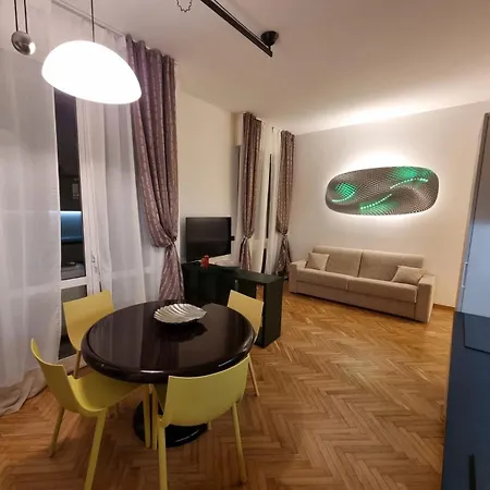 Apartament Regina Di Cuori Mediolan