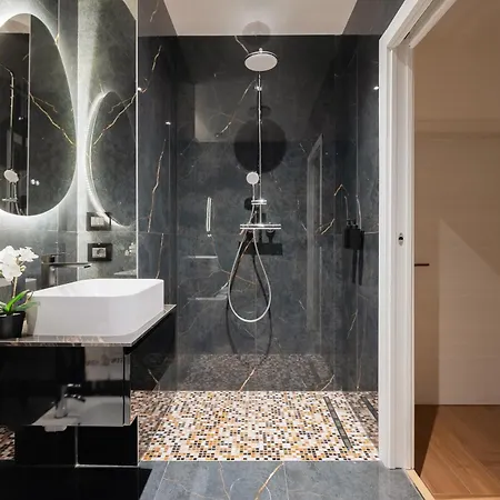 Luca Duomo Visconti *