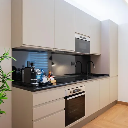 Apartament Luca Duomo Visconti Mediolan