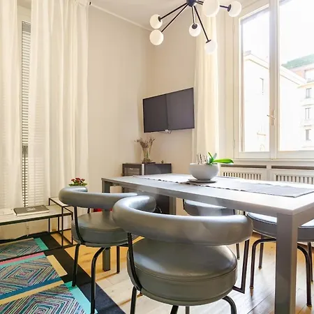 Appartamento Montenero In Porta Romana, Milano Centro Apartamento *