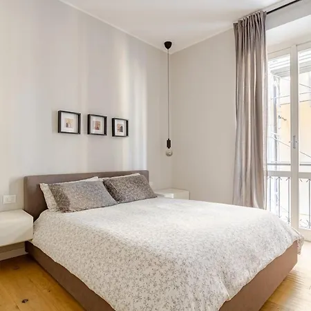 Appartamento Montenero In Porta Romana, Milano Centro * Milão