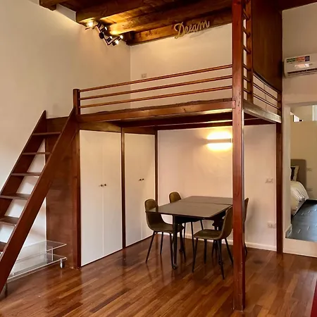 Chinatown House - Sempione Park Apartment Milan