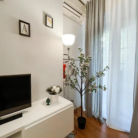 Apartment Archimede73, Citycenter Milan