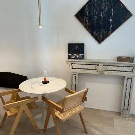 Daeiouz Residences I Apartment Milan