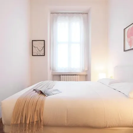 Cozy Two-bedroom In Citta Studi Area Apartment