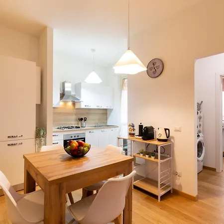 Ronchetto Navigli * Milánó