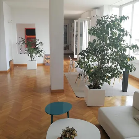 Apartament All'arco Exclusive With Terrace Mediolan