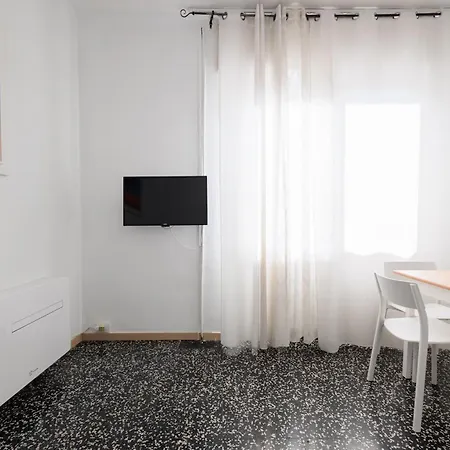 Alessia's Flat - Michetti アパート ミラノ