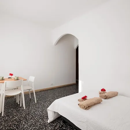 Alessia's Flat - Michetti