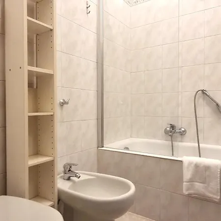 Italianway Easy - Cesare Da Sesto 20 B * Milão