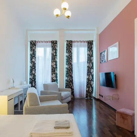 Duomo View - 2 Min From Duomo Amazing Location Daire Milano