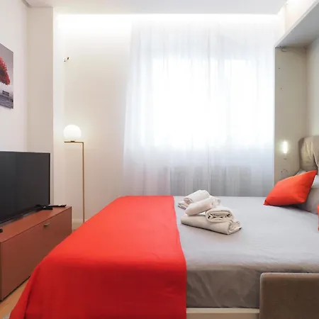 Porta Nuova Apartment *