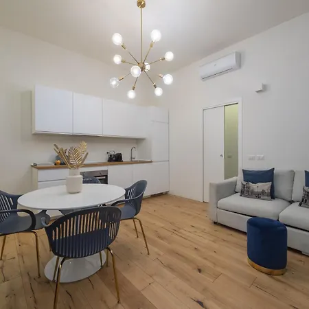 & Modern Porta Vittoria-duomo By Rentopolis Apartment *