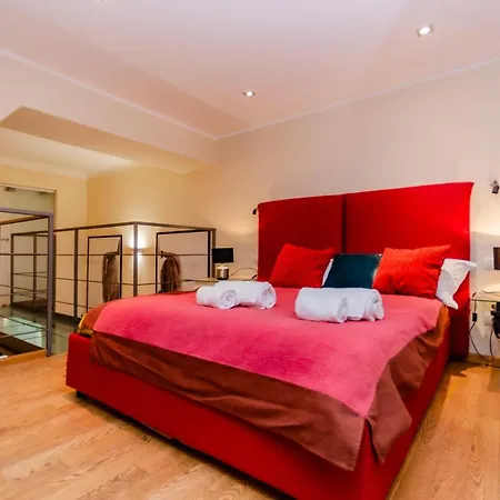Luxury 3 Fiat, Ariberto Home, Tra Centro Storico Di E Navigli, Con Spaziosa Jacuzzi Lejlighed *