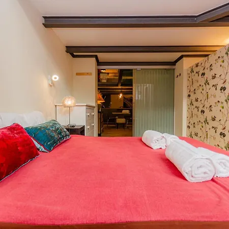 公寓 Luxury 3 Fiat, Ariberto Home, Tra Centro Storico Di E Navigli, Con Spaziosa Jacuzzi *