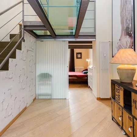 Luxury 3 Fiat, Ariberto Home, Tra Centro Storico Di E Navigli, Con Spaziosa Jacuzzi *