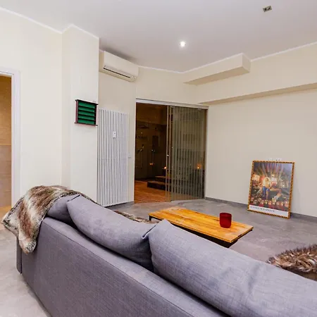 Διαμέρισμα Luxury 3 Fiat, Ariberto Home, Tra Centro Storico Di E Navigli, Con Spaziosa Jacuzzi *