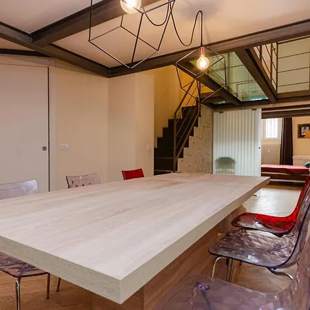 Luxury 3 Fiat, Ariberto Home, Tra Centro Storico Di E Navigli, Con Spaziosa Jacuzzi